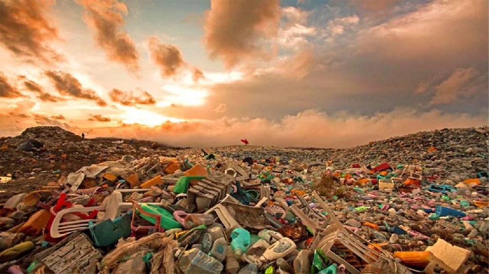 最新“塑料”报告出炉，全球塑料垃圾用量4.6亿吨，回收率不到10%！